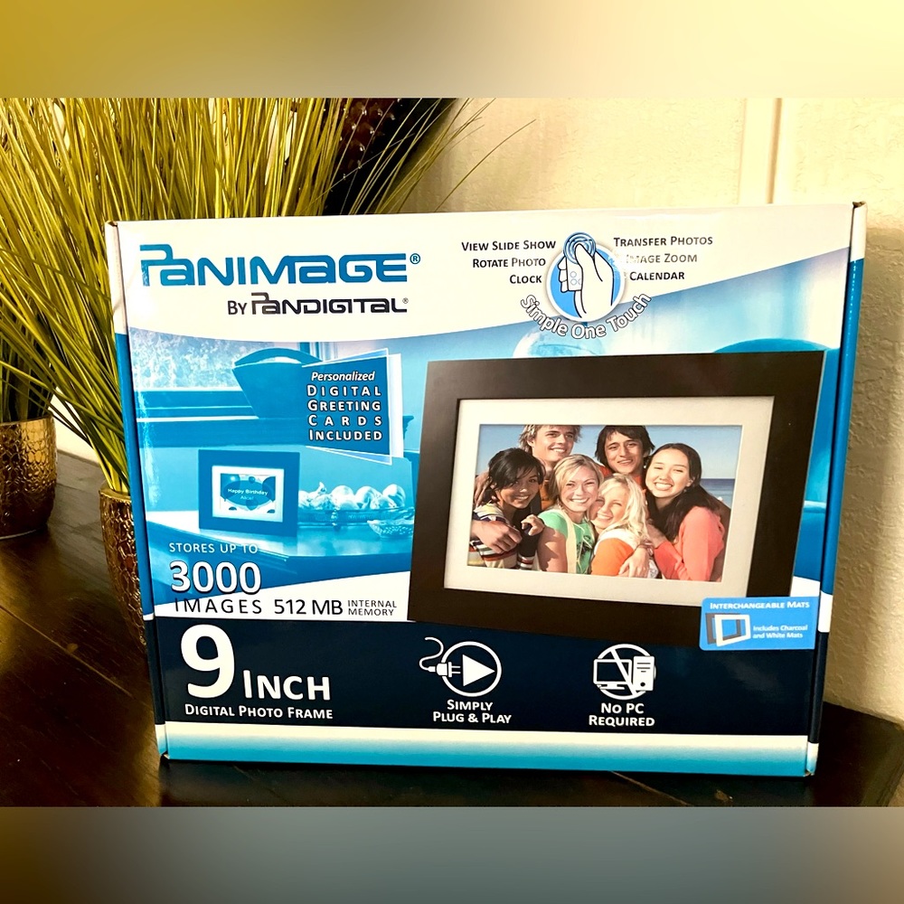 9” Digital Photo Frame